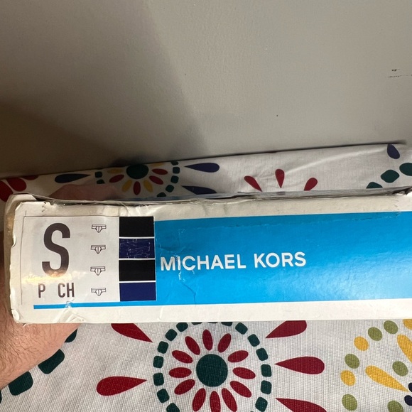 NWT Michael Kors Men's Low Rise Briefs Performance Poly Small 4-Pack Black/Navy - Picture 2 of 6
